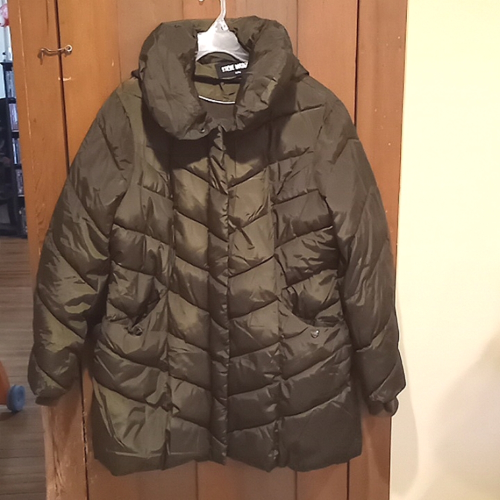 LIKE NEW,Steve Madden Dark Green Women's Puffer Jacket/Coat,XL